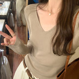 V-Collar Solid Color Long-Sleeved Woolen Blouse A New Style Slim And Slim Sweater In Autumn And Winter-Outfit