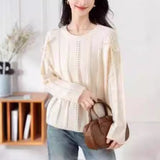 Dongmen Design Sense Minority Open-Shoulder Sweater Women's 2024 Autumn And Winter New High-End Relaxed Lazy Long-Sleeved Blouse-Outfit