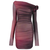 Yujie Style Dress Spring 2025 New Sexy Hottie Fashion Shoulder Brae Folding Short Dress