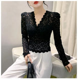 New V-neck Slim Fit Long Sleeve Lace T-shirt for Women V Neck Slim Cropped Tops T Shirts Female Stretch Tee-Outfit