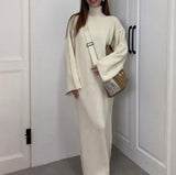 Fongt 2025 New Women's Knitted Turtleneck Sweater Temperament Fashion Dress Women