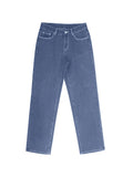 Light Wash Denim Boyfriend Jeans-Outfit