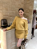 Fongt Xixi 13 Line 2025 Autumn White Standard Temperament Knitted Round Collar Dress With Thin High Waist Short Dress Woman 25505