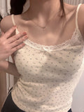 U-neck Floral Short Sleeve Tee-Outfit