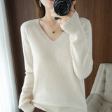 Fongt The 2023 Fall / Winter New Women's Knit Sweater Pullover Women's V-Neck Bottom Plush Sweater-Outfit