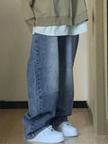 Pocket Design Blue Wash Boyfriend Jeans-Outfit