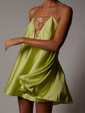 Fongt With Deep V-Neck-Loose Sling-Type Loose