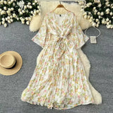 Fongt Retro Floral And Snow-Crushed Dress Woman Autumn Strapd To The Waist V Collar Horn Sleeve Temperament Over The Folded Skirt