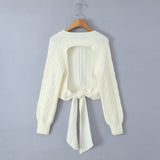 New Street Style Open-Back Knitted Sweater In Autumn Is Tied With A Bow.-Outfit