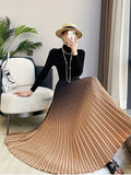 Gradient Pleated Long Skirt-Outfit