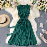 Minority Dress 2023 New Summer Heart Machine Hollowed-Out Round Collar Commuter Dress Sleeveless Back Heart Skirt-Outfit
