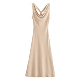 Summer Dress With Gold Inlaid Flute And Bare Back 3578568-Outfit