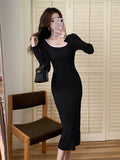Retro Red Hepburn Style Square Collar Impact Knitted Dress Thin Red Dress With Autumn And Winter Backing-Outfit