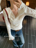 Fongt Xixi 2025 Autumn White Label New Temperament Lace V Word Collar Shirt Lady 100 Cloth Women 89626