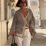Fongt Pop Fashion Lady Bump Color Round Collar Single Row Buckle Long-Sleeved Striped Loose Casual Shirt Top