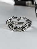 Skull Heart Pattern Ring-Outfit