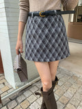 Fongt Xixi 13 Line 2025 Autumn White Retro High-Waisted Skirt Print A-Word Bag Hip Short Skirt 85307