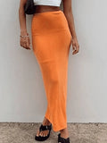 Stretchy Y2K Maxi Skirt-Outfit