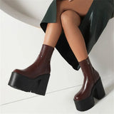 Chunky Heel Round Toe Platform Boots-Outfit