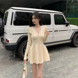 Lust Wind V-Neck Knitted Dress Women Autumn 2025 New Waist A Word Showing Lean And Fluffy Retro Red Short