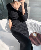 Women's Autumn Winter New Retro Temperament V-neck Sexy Backless Slim Knitted