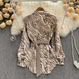 Spring Fashion New Korean Version Of The Long-Sleeved Jacket Loose Show Thin Stripe Splicing False Two Pieces-Outfit
