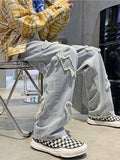 Men's Heart Patched Straight Leg Jeans-Outfit