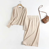 New Autumn Style Emaciated Sweater Half Skirt Suit-Outfit