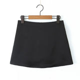 Spring Style Classic Holiday Shorts, Solid Color Shorts, Half Skirt, A-Shaped Skirt.-Outfit