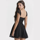 Lace Mini