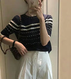 Fongt Version Of Chic Summer Small Casual Round-Coln Color Three-Dimensional Stripe Design Sense Loose Short-Sleeved Knitted T-Shirt