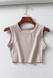 Yoga Solid Cropped Tank Top-Outfit