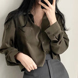 Fongt Chic Vintage Clip Fashion Design Sense Small Single-L Daughter Shirt Short