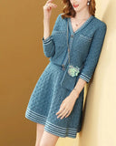 French Retro Slims Weater Suit Women New Fashion Soft Cardigan New Two Piece Dress Solid Color Loose Leisure Autumn