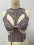 Fongt Sexy Irregular Sleeveless Hollow Kink Wool Woven Vest Women's Fashion Half High Collar Solid Color Crop-Outfit