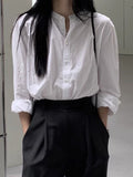 Fongt Version Of The Round-Necked White Shirt Women's Long Sleeve 2025 Autumn Cotton Shirt Showing Thin Retro Design Sense Niche Ins