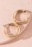 Circle Earrings-Outfit
