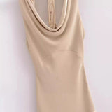 Summer Dress With Gold Inlaid Flute And Bare Back 3578568-Outfit