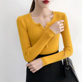 Women's Autumn And Winter Knitted Sweater With 2023 New High-End V Tie Bottom Slim White Long-Sleeved Blouse-Outfit