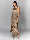 Fashion Hanging Neck Solu Back Open