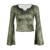 Fongt Print Tie-Dye Color Long-Sleeved T-Shirt New V-Neck Y2K Crop Top-Outfit