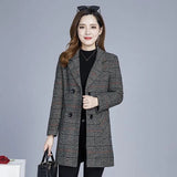 Middle-aged Women's Coats Fashion Grid Woolen Overcoat Female Autumn Winter Wool & Blends Pockets Elegant Woman Jackets