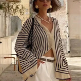 Fongt Pop Fashion Lady Bump Color Round Collar Single Row Buckle Long-Sleeved Striped Loose Casual Shirt Top