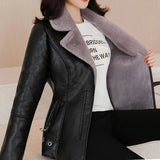 New Winter PU Leather Jacket Women Short Blazers Coat Fleece Double-faced Fur Leather Outerwear Lady Slim Suit Tops