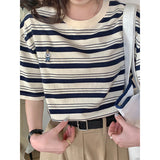 Aesthetic Stripe Short Sleeve Tee-Outfit