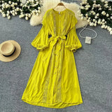 Fongt And Autumn New French Retro Hollow Hook Lace Spliced Lantern Sleeve Dress Strapped Waist Temperament Dress