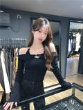 Is Hell Song Zhiya The Same Sexy Sweater Female Hanging Neck Sling Two Sets Of Hottie Knitted