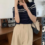 Fongt Version Of Chic Summer Small Casual Round-Coln Color Three-Dimensional Stripe Design Sense Loose Short-Sleeved Knitted T-Shirt