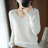 Fongt The 2023 Fall / Winter New Women's Knit Sweater Pullover Women's V-Neck Bottom Plush Sweater-Outfit