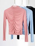 Fongt A Half-High Neck And Long-Sleeved Bottom Top With A High Stretch Top-Outfit